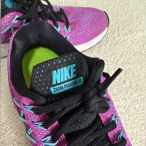 Nike zoom Pegasus 32 size US 6.5 Run fast lightweight - Picture 5 of 6